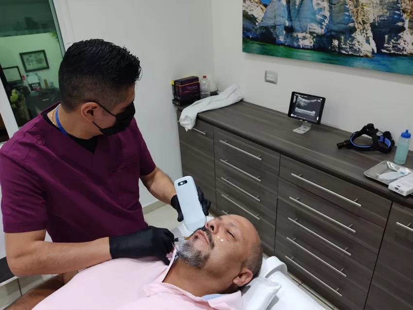 KONTED C10TX: 3-in-1 Wireless Handheld Ultrasound (Convex, Linear, Cardiac)